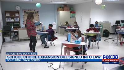 Florida Governor signs universal private school voucher bill into law
