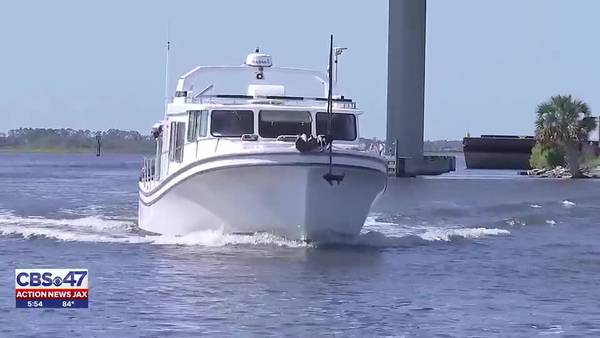 ‘Pay attention;’ Boat marinas prep for a busy holiday weekend and hundreds on the water