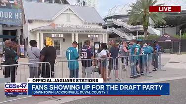 Fans showing up for the draft party