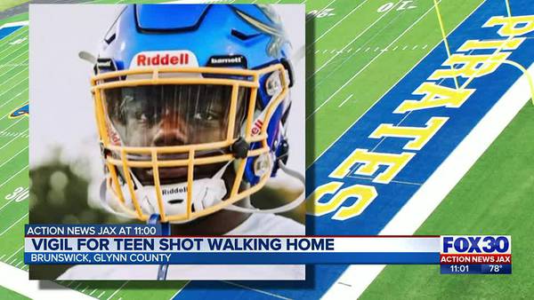Loved ones come together to honor 16-year-old football player shot and killed in Brunswick