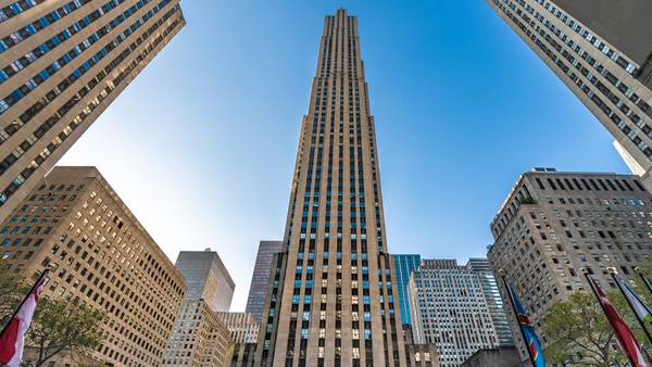 Rockefeller Center’s new attraction ‘The Beam’ lifts views 12 feet for breathtaking view