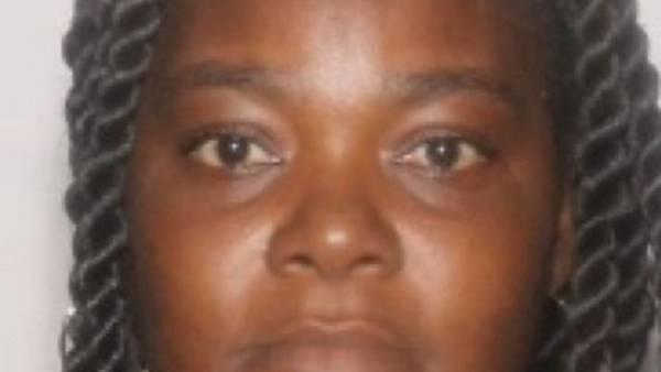 Clay County Sheriff’s Office searching for missing woman with schizophrenia in Oakleaf area