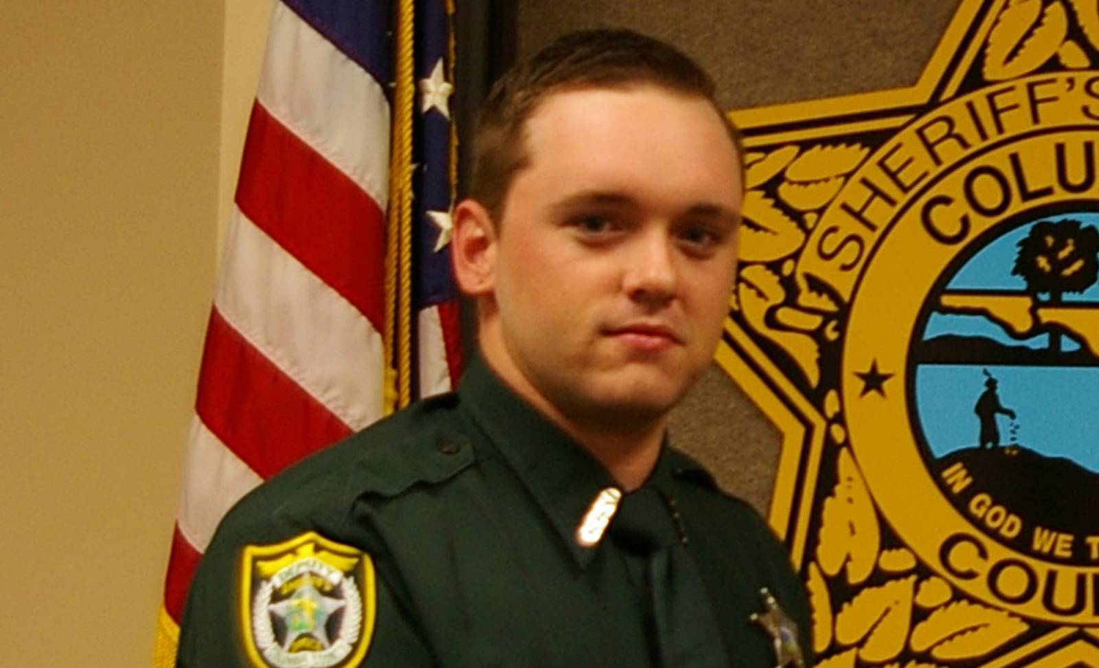 Deputy arrested for smuggling contraband to Columbia County inmate