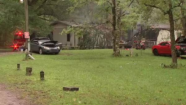 ‘There was so much fire’: Woman killed in fire in Northwest Jacksonville