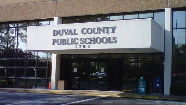 Duval school board to vote on $8.7 million metal detector contract for high schools Tuesday