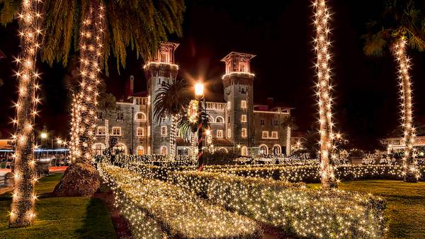 Free Park & Ride shuttle from the City of St. Augustine returns during Nights of Lights season