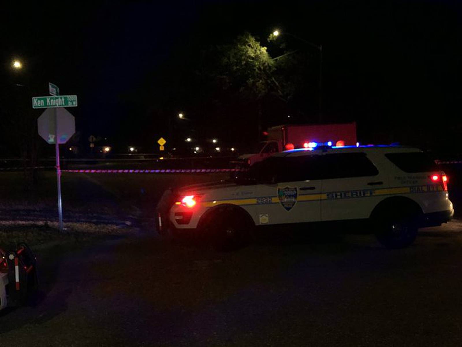 Man found dead in road on Jacksonville’s Northside Action News Jax