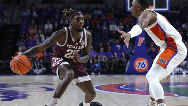 Texas A&M-Florida game delayed after Aggies forget uniforms at hotel