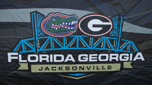 Ball in the fall; Gators to meet ‘Dawgs in downtown Jacksonville for October baseball game