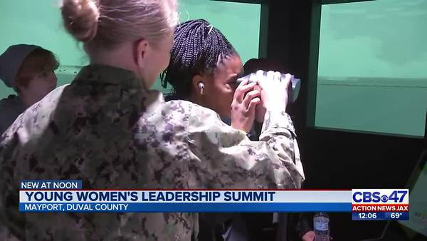 ‘Women can do anything:’ Jacksonville teens get to meet the faces behind naval ships and helicopter