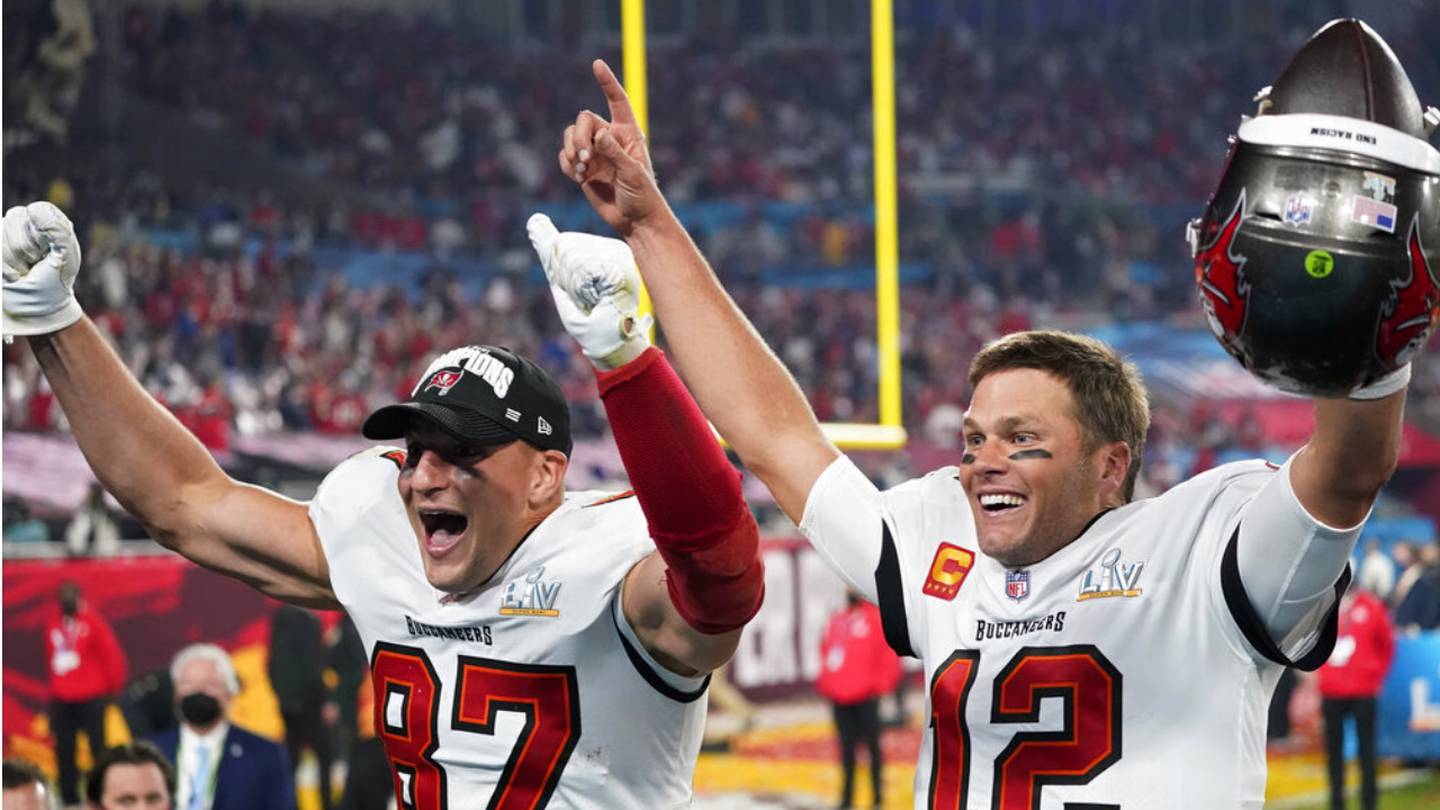 Tampa Bay Buccaneers crowned Super Bowl LV Champs with 31-9 victory over  Chiefs