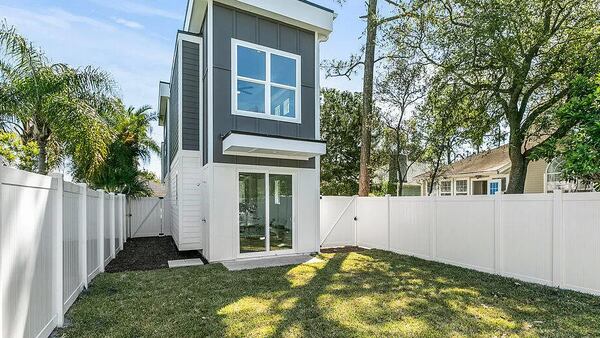 Jacksonville Beach ‘skinny house’ featured on ‘Zillow Gone Wild’ website may have found a buyer