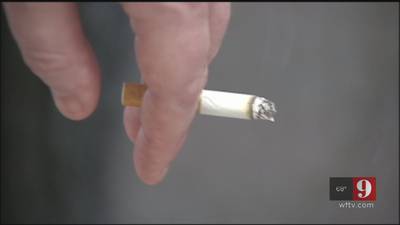 Florida lawmakers seek to raise smoking age from 18 to 21