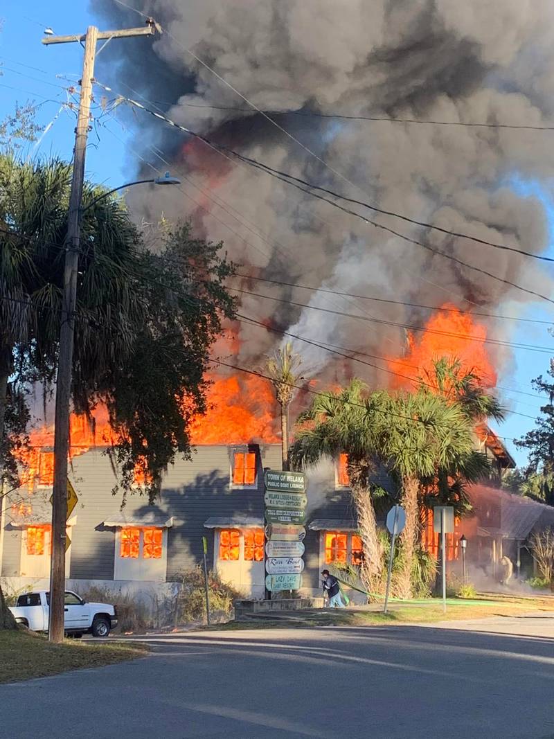 Town of Welaka Mayor Jamie Watts posted photos of a building next to the public boat launch of a building fully engulfed in flames.