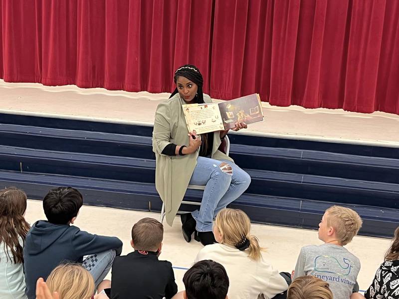 ANJ's Tenikka Hughes visited Cunningham Creek Elementary in St. Johns to read for students.