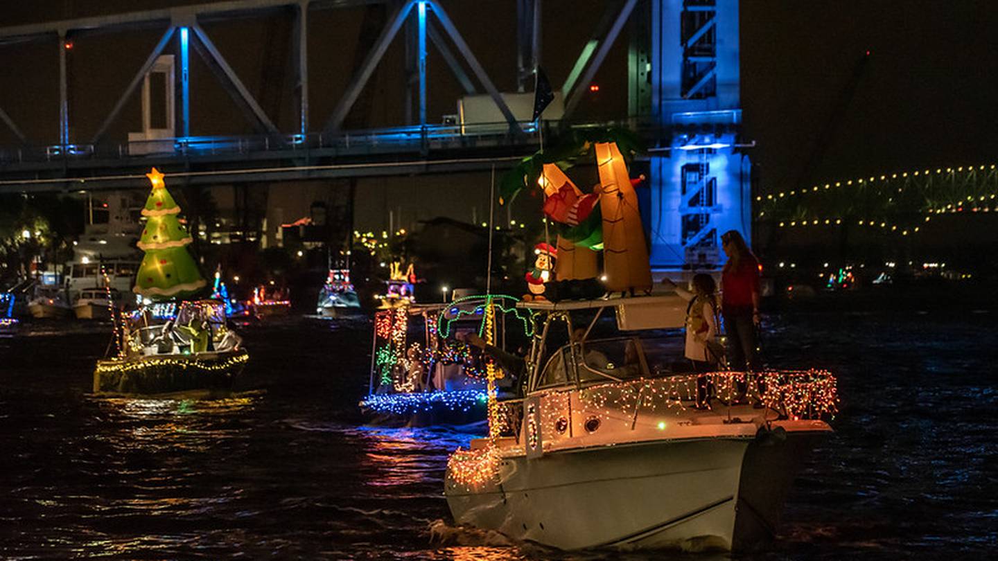 Jacksonville Light Boat Parade, everything you need to know before you