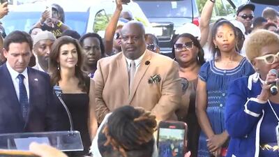 Jacksonville Mayor, Governor, local Leaders attend vigil near site of ‘racially motivated’ shooting
