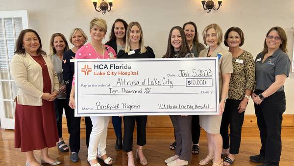 Altrusa of Lake City’s Backpack Program to feed children in need receives crucial donation