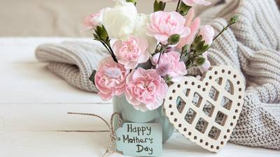 Looking for a fun way to celebrate mom? Check out what’s going on in your area this weekend