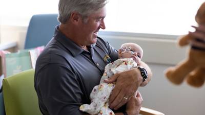 PHOTOS: Coach Doug Pederson  visits Wolfson Children's Hospital May 24