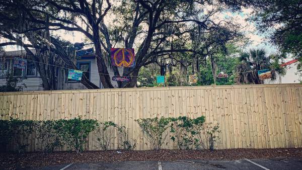 St. Augustine artists fighting for visibility against newly built fence