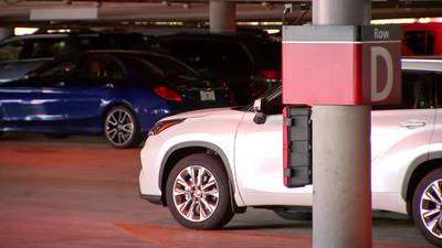 Jacksonville International Airport parking lots running out of space