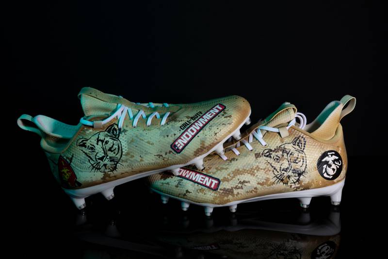 Star running back Travis Etienne will show his support to the military with the Call of Duty Endowment cleats.