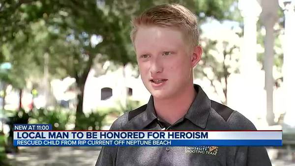Jacksonville college student given national hero award