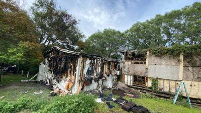 Photos: Mobile home fire in Middleburg