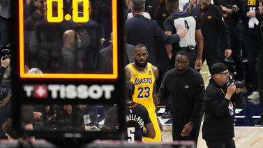 LeBron James rants at NBA's replay center for calls, Lakers lose on buzzer-beater, trail Denver 2-0