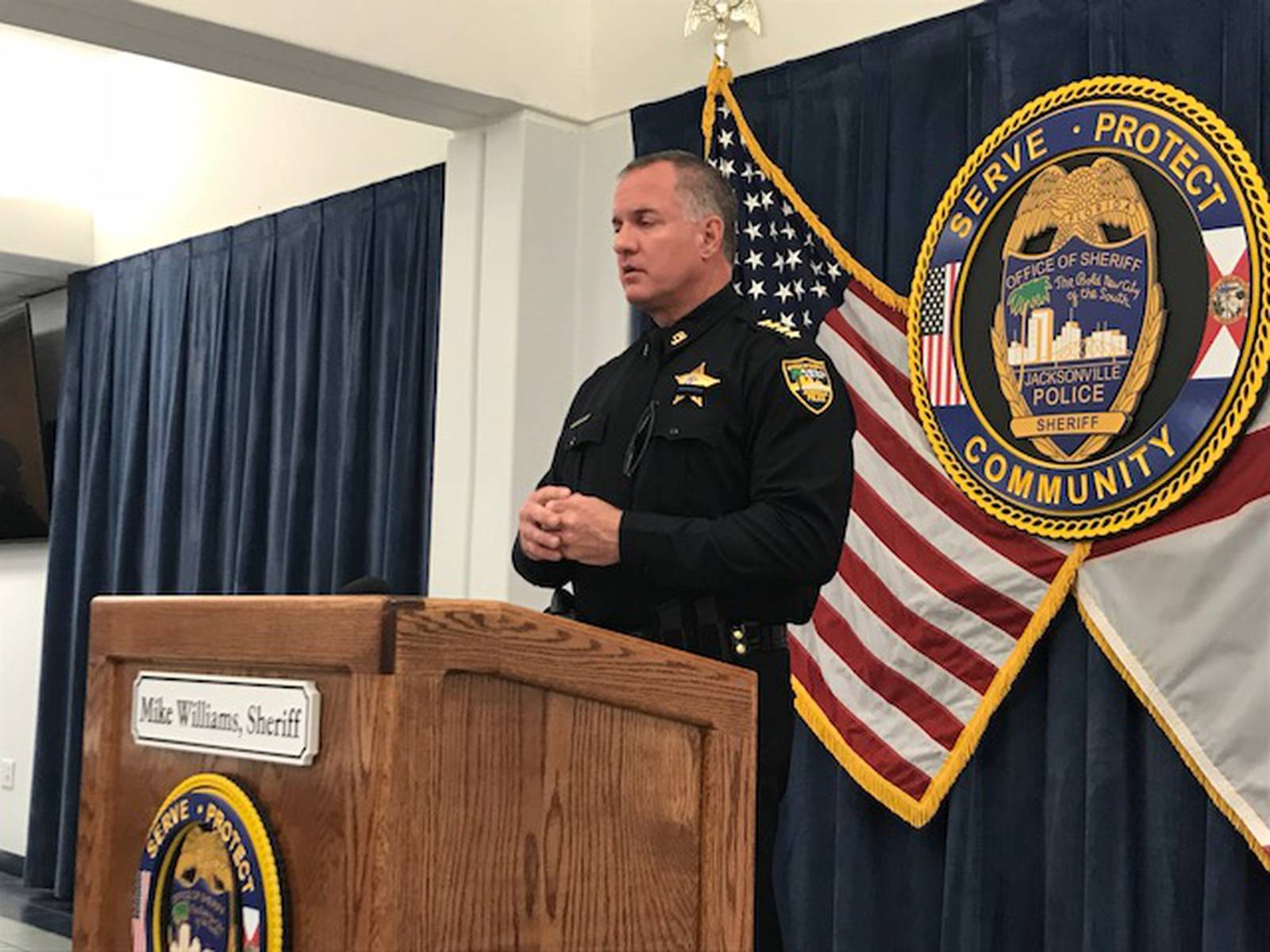 JSO Corrections officer arrested, fired after striking, breaking nose