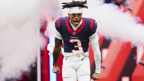 Texans WR Tank Dell takes part in OTAs 3 weeks after being shot