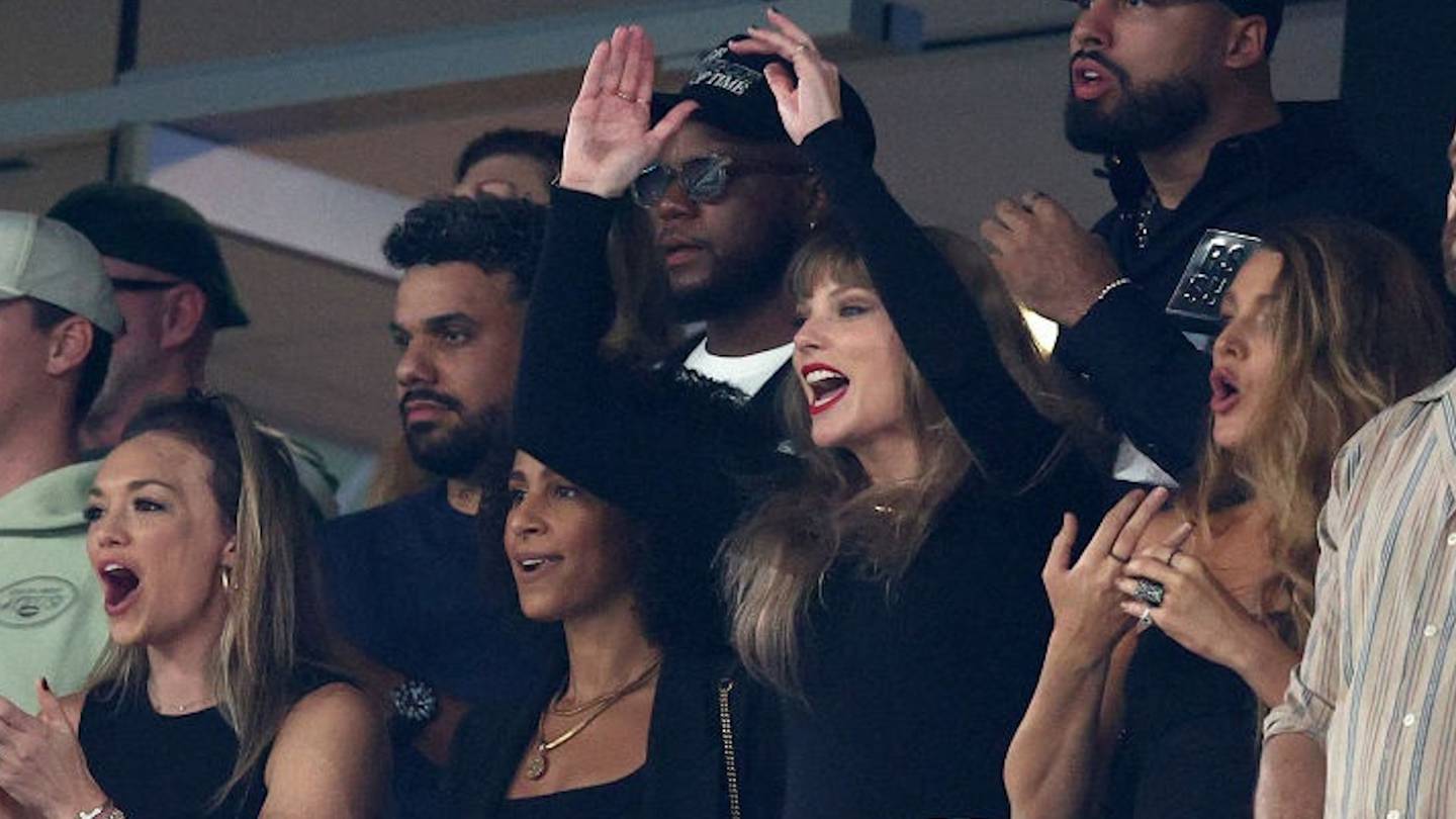 Sunday Night Football' scores ratings TD as Swifties tune in with Jets,  Chiefs fans