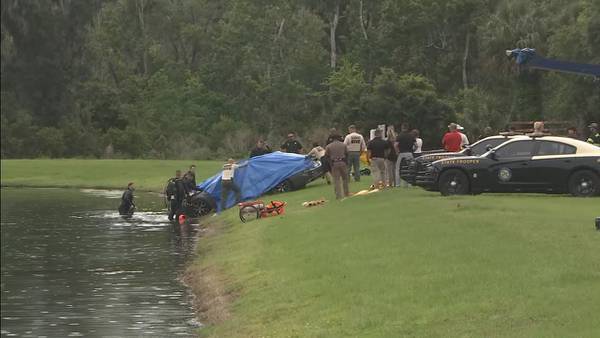 Flagler County crews searching for missing woman find car with body inside in pond