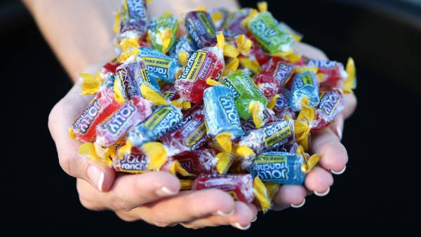 What's the most popular Halloween candy in your state?