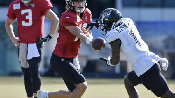 Jags’ Etienne completes comeback by getting leveled in camp