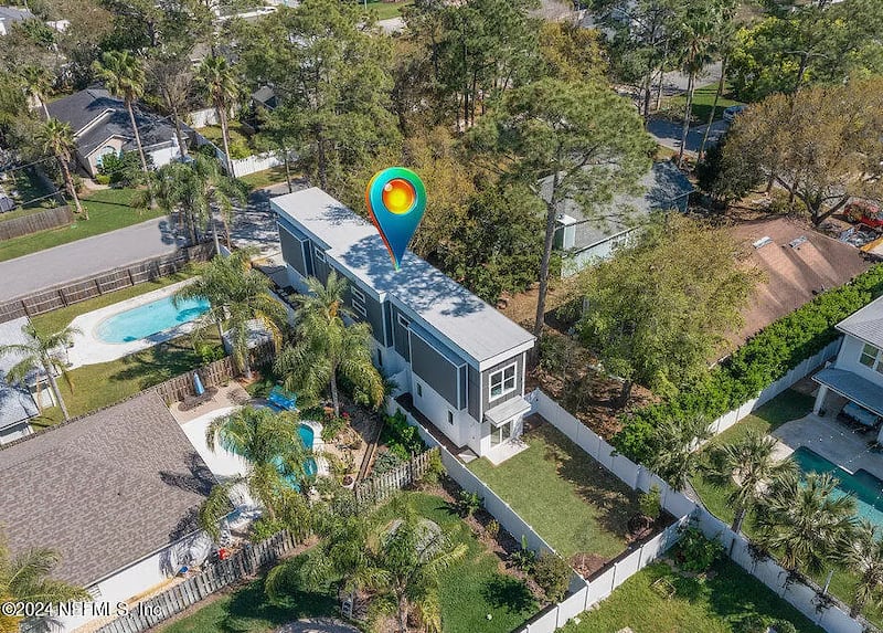 The popular website Zillow Gone Wild says it “is THE place to catch the most interesting homes across America” and likes to have fun with the wacky real estate listings people submit online. On Thursday, it featured the 1,547 square-foot Jax Beach skinny home selling for $619,000.