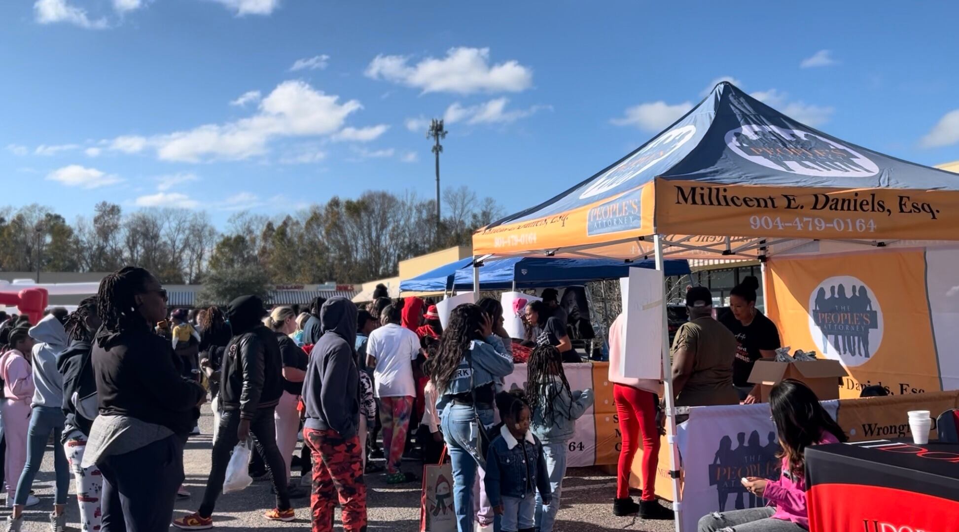 Jaguars cornerback Shaquill Griffin and local hip-hop artist Tokyo Jetz hosted the giveaway event.