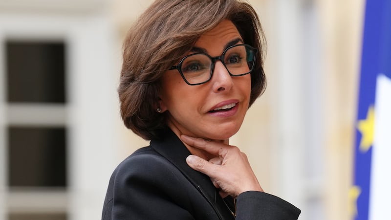 French minister vows Louvre anti-intrusion devices after post-heist report finds security lapses