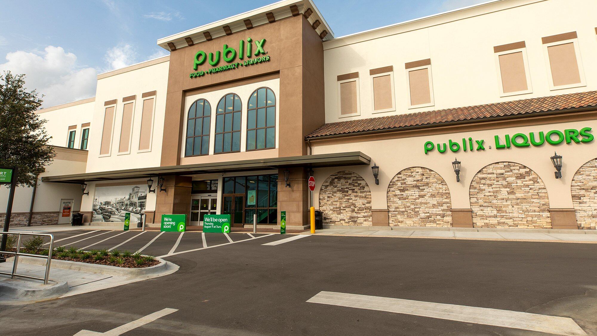 Publix celebrates 92 years in business