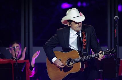 WASHINGTON, DC - MAY 23: Country music singer Brad Paisley performs at a state dinner hosted by U.S. President Joe Biden and first lady Jill Biden for Kenyan President William Ruto at the White House on May 23, 2024 in Washington, DC. Biden is hosting President Ruto and his wife Rachel Ruto for a state visit, which included a bilateral meeting, a joint press conference and state dinner. Ruto’s visit is the first official state visit to the White House by a leader from an African country since 2008. (Photo by Win McNamee/Getty Images)