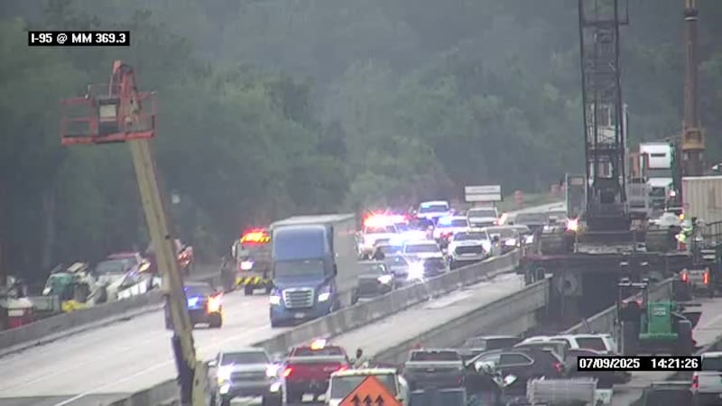 Authorities are responding to a crash on Interstate 95 southbound near the Duval-Nassau county line. The Nassau County Sheriff’s Office said a truck pulling a camper flipped over the bridge near mile marker 370.