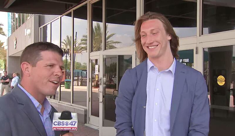 Jacksonville Jaguars QB Trevor Lawrence arrives in Jacksonville