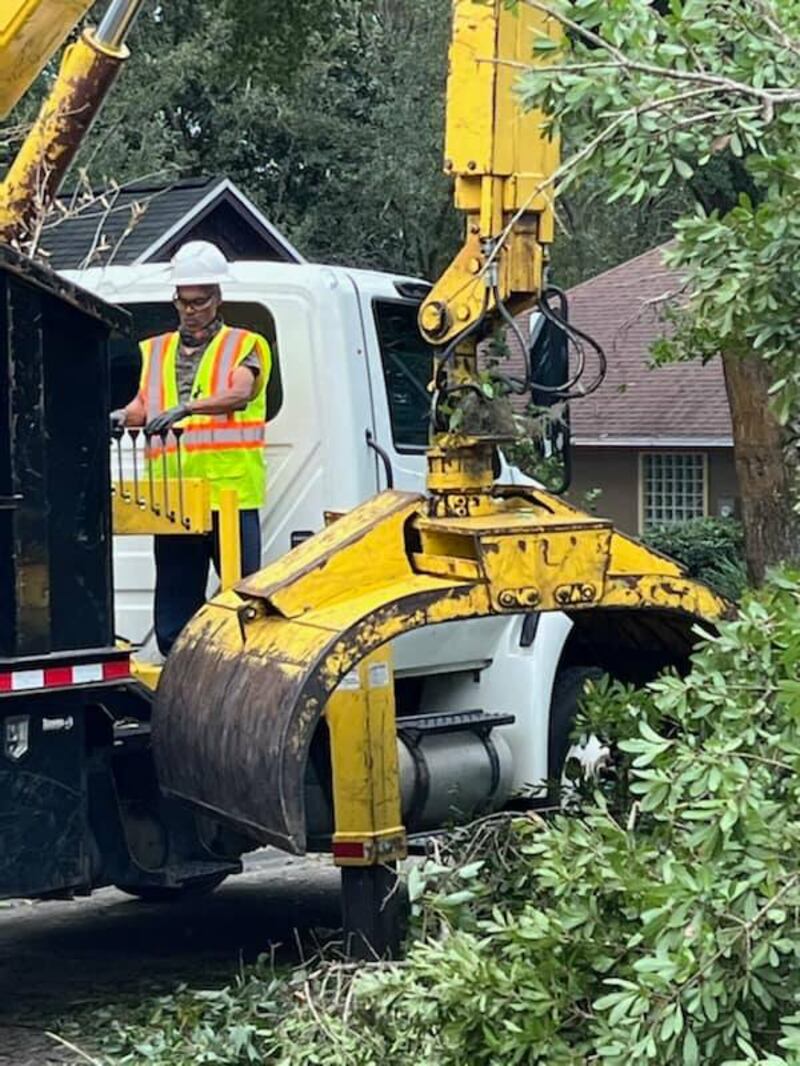 City of Jacksonville workers beginning cleanup.