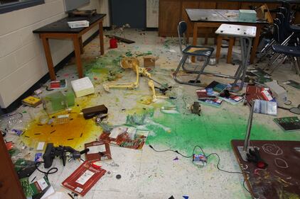 Teens burglarize, vandalize now-closed school building, Putnam deputies say