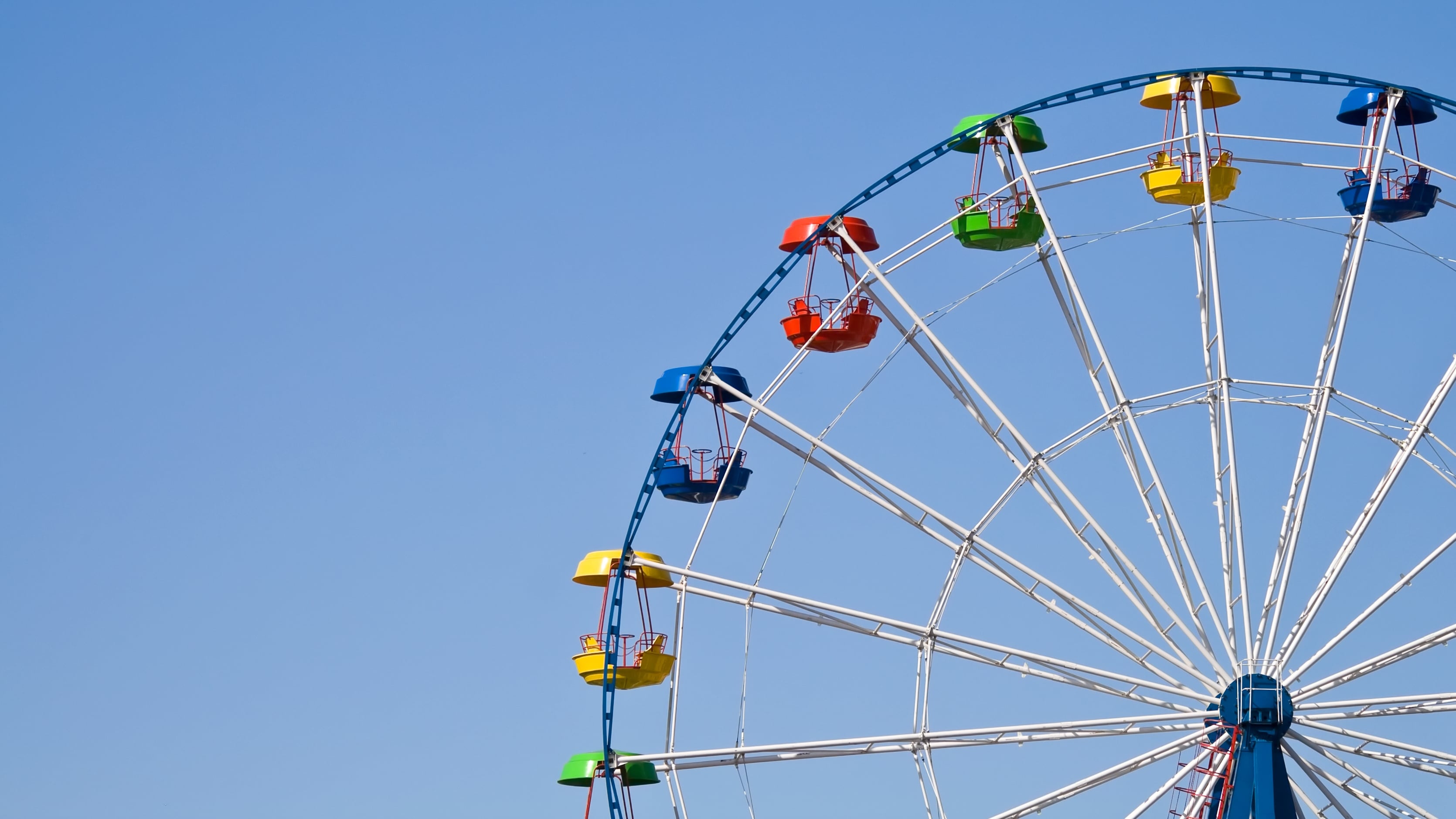 Ferris wheel on a bright sunny day