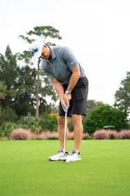 Danny Wuerffel getting ready to place his put.