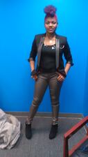 Tyanna Jones' mom shared these behind the scenes photos with us from "American Idol" in LA.