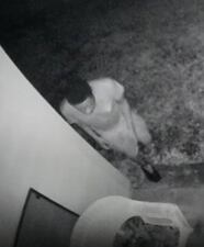 Call 904-630-0500 if you recognized this man.