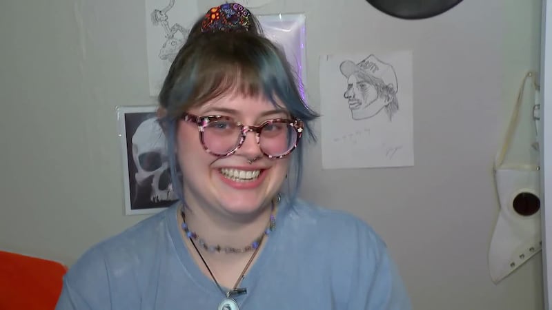 Jacksonville artist turns tiny details into lifelong memories